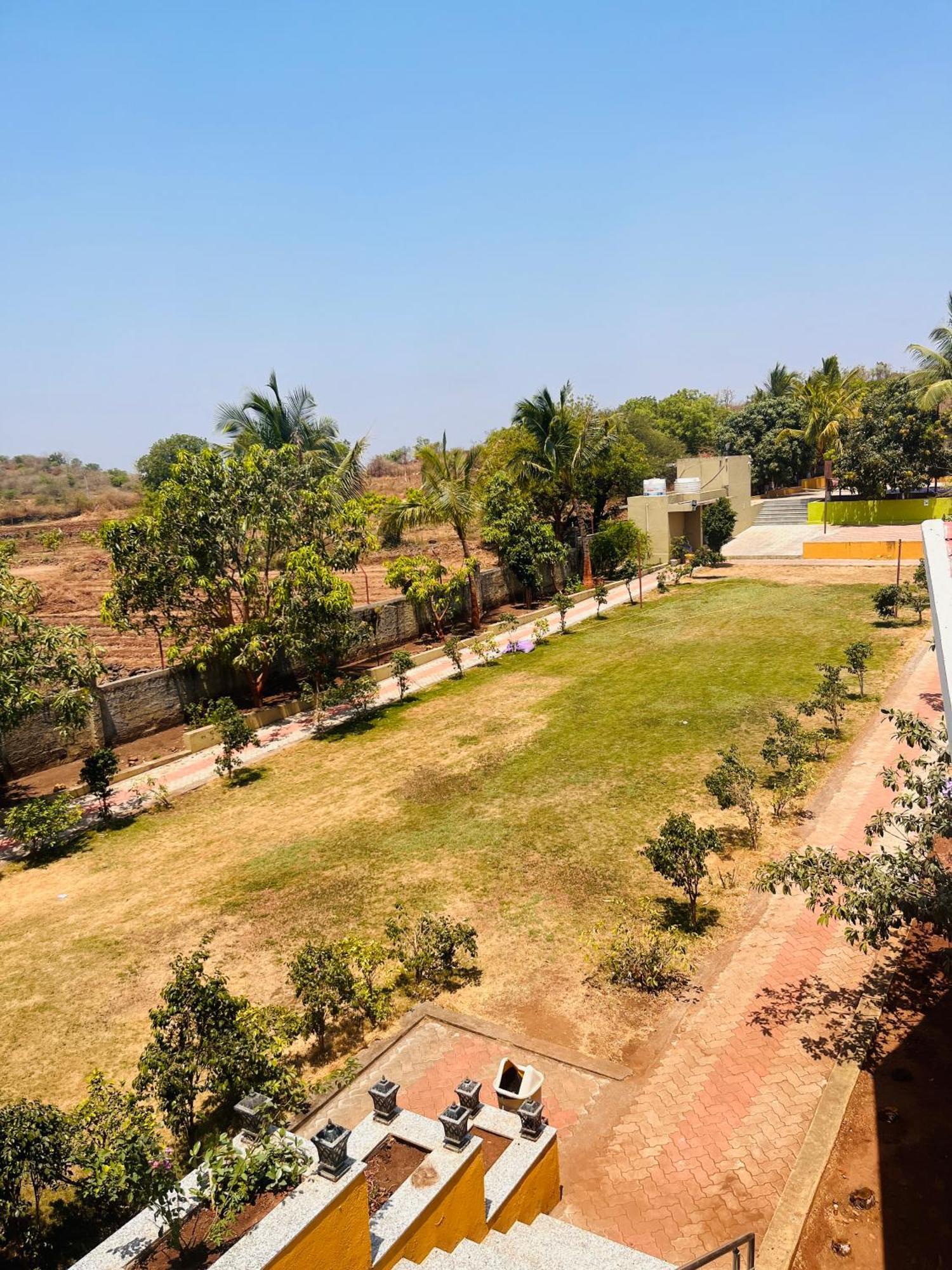 Lion Park Hotel & Resorts Szaszan Gir Kültér fotó
