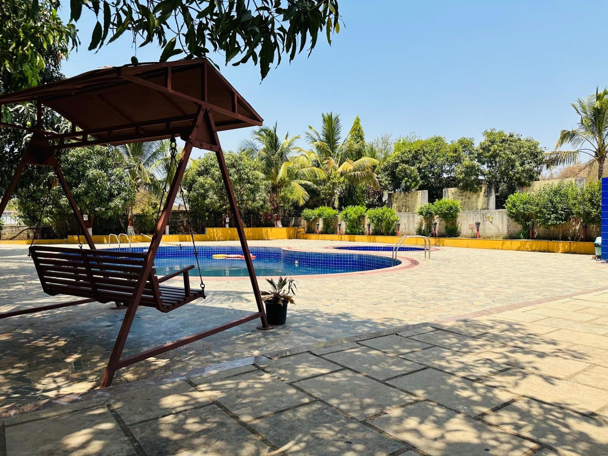Lion Park Hotel & Resorts Szaszan Gir Kültér fotó