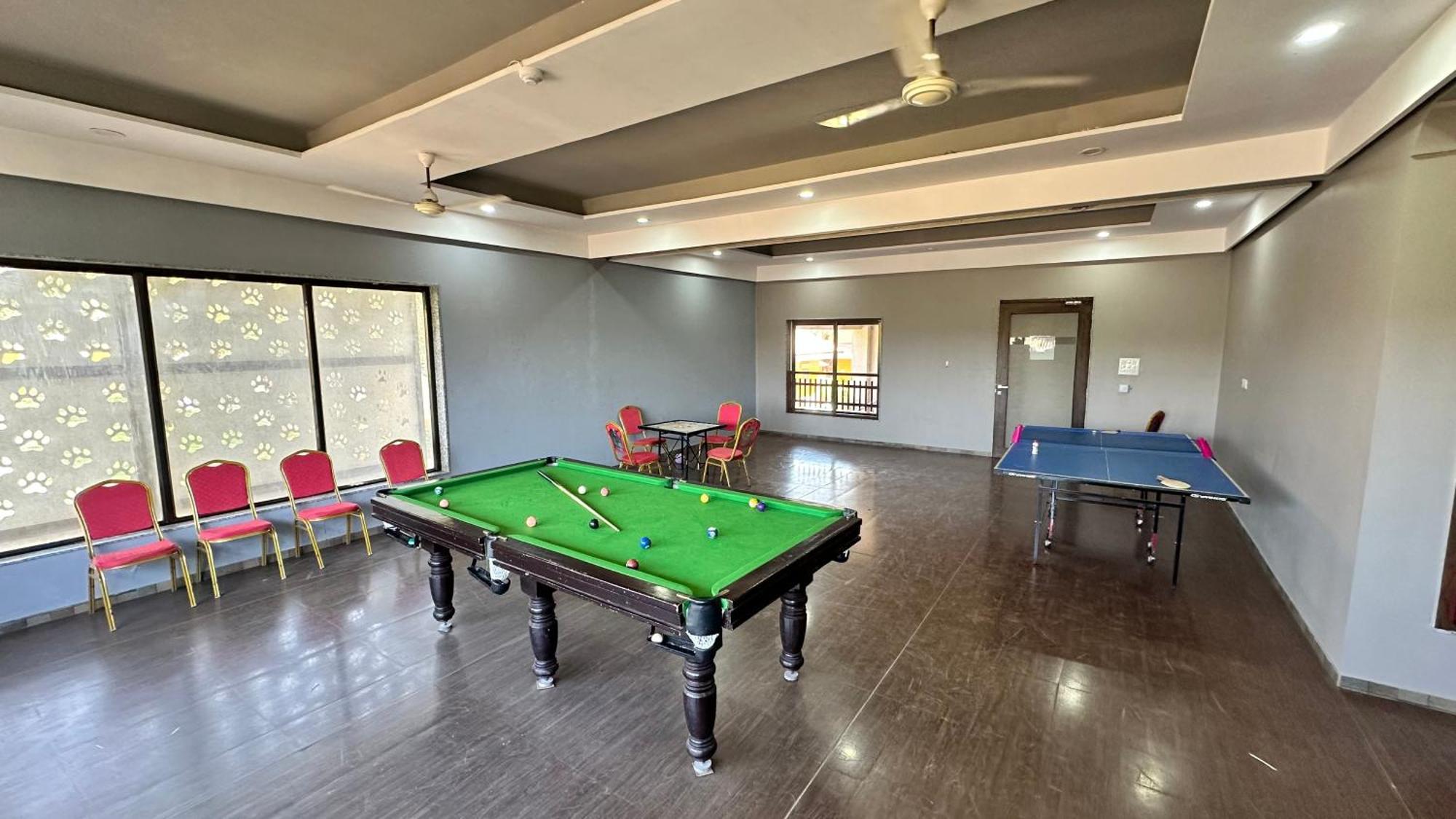 Lion Park Hotel & Resorts Szaszan Gir Kültér fotó